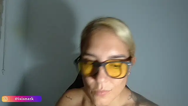 Isis69  online show from November 7, 1:05 am