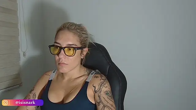 Isis69  online show from March 31, 1:51 am