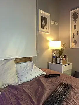 hannaasweet online show from February 26, 6:43 pm