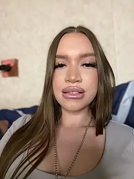 bunnyrich online show from April 15, 8:31 pm