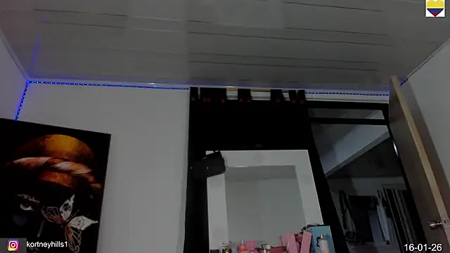 sexykortney online show from January 17, 3:44 am