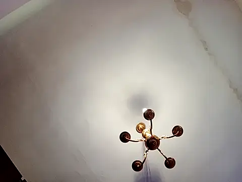 Snapshot of katymojadit chatting on March 13, 1:29 pm katymojadit online show from March 13, 1:29 pm