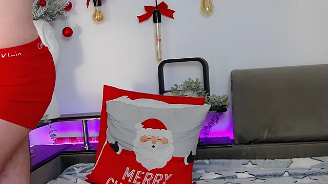 Snapshot of CarterCole chatting on December 29, 7:06 am CarterCole online show from December 29, 7:06 am