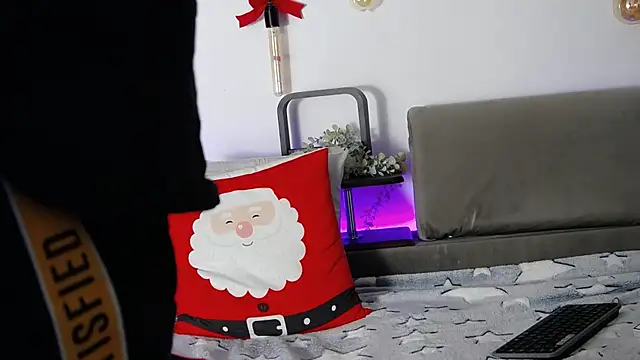 Snapshot of CarterCole chatting on December 29, 4:19 pm CarterCole online show from December 29, 4:19 pm