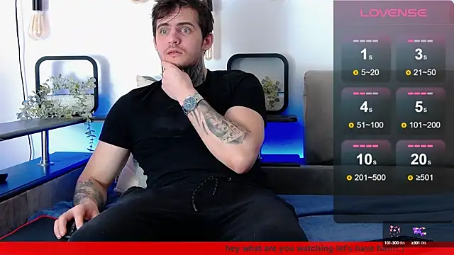 Snapshot of CarterCole chatting on February 27, 11:10 am CarterCole online show from February 27, 11:10 am