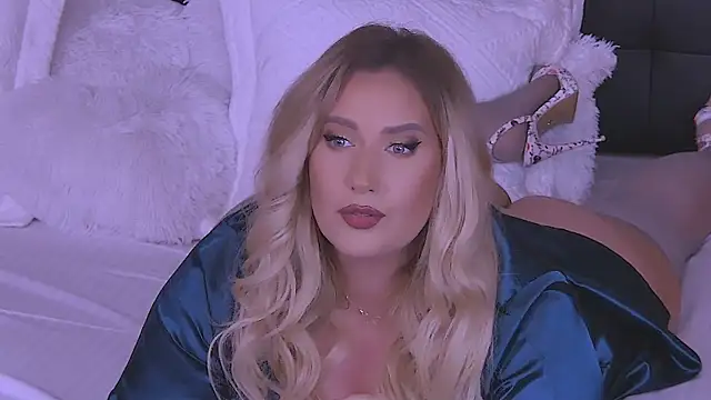 OndinaNoir online show from December 9, 7:39 pm