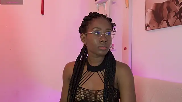 Snapshot of _exoticcouple69_ chatting on October 30, 12:06 pm exoticcouple69 online show from October 30, 12:06 pm