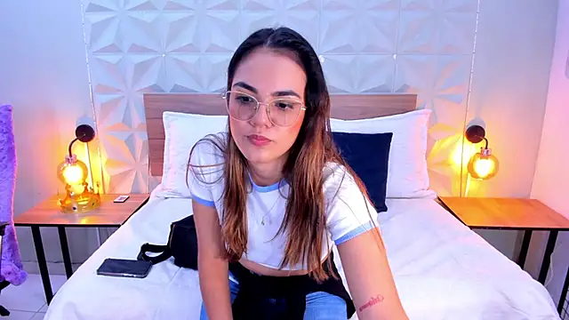 Snapshot of Stacey_white_ chatting on September 14, 7:57 pm Stacey white online show from September 14, 7:57 pm