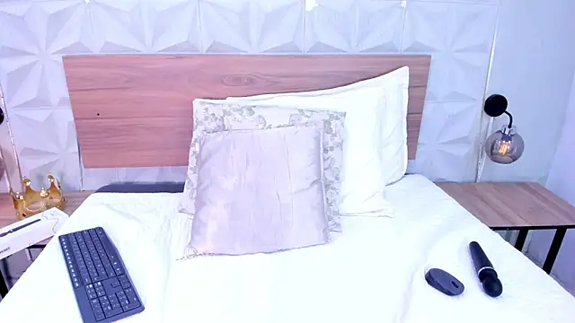 Stacey white  online show from May 16, 8:07 pm