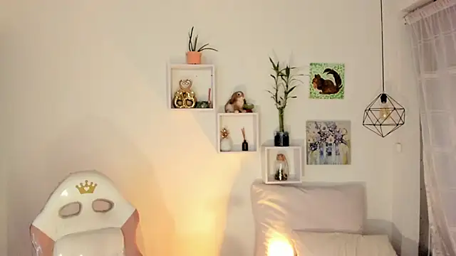 Snapshot of Vic_beckeer chatting on February 14, 4:53 am Vic beckeer online show from February 14, 4:53 am