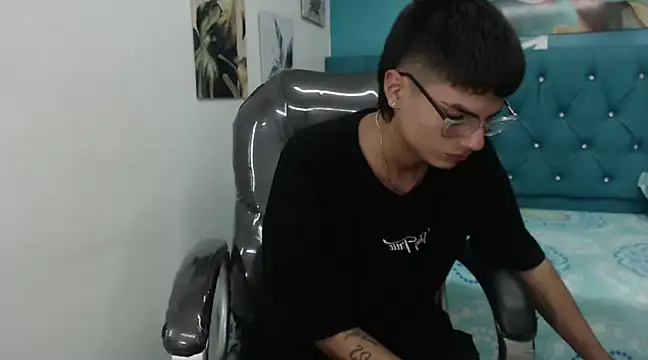 Snapshot of Noha_scott chatting on December 18, 11:51 pm Noha scott online show from December 18, 11:51 pm