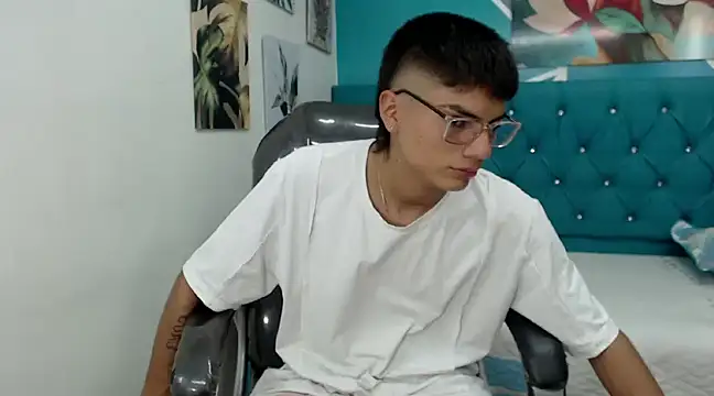 Snapshot of Noha_scott chatting on December 30, 10:55 pm Noha scott online show from December 30, 10:55 pm