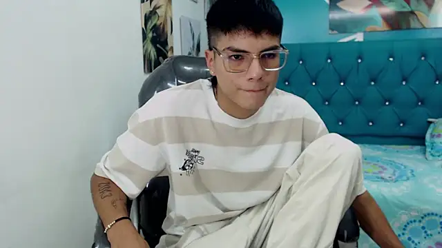 Snapshot of Noha_scott chatting on January 29, 10:43 pm Noha scott online show from January 29, 10:43 pm