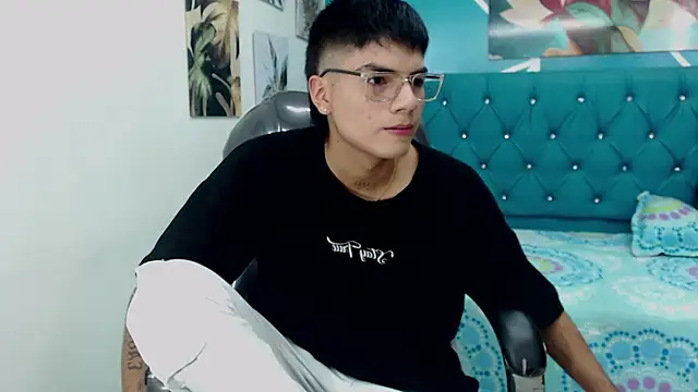 Snapshot of Noha_scott chatting on February 1, 10:55 pm Noha scott online show from February 1, 10:55 pm