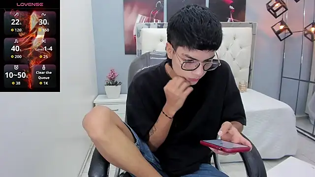 Snapshot of Noha_scott chatting on March 3, 11:43 pm Noha scott online show from March 3, 11:43 pm