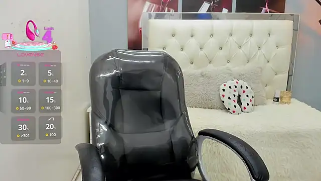 Noha scott online show from April 18, 11:05 pm