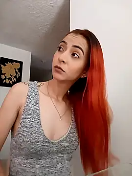 Snapshot of Amaranta_e chatting on February 5, 12:49 pm Amaranta e online show from February 5, 12:49 pm