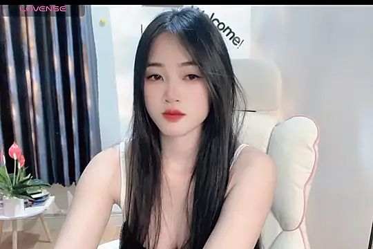  Aimy  online show from February 23, 7:17 pm