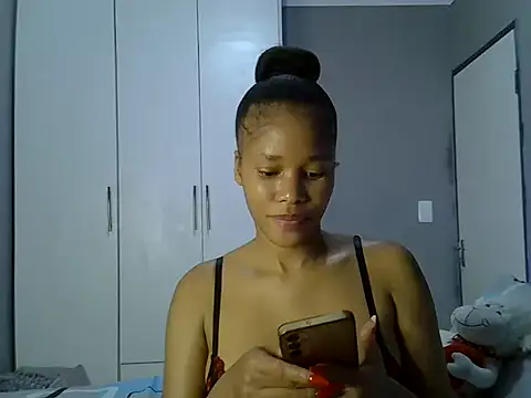 Sexylisa670 online show from April 21, 7:50 pm