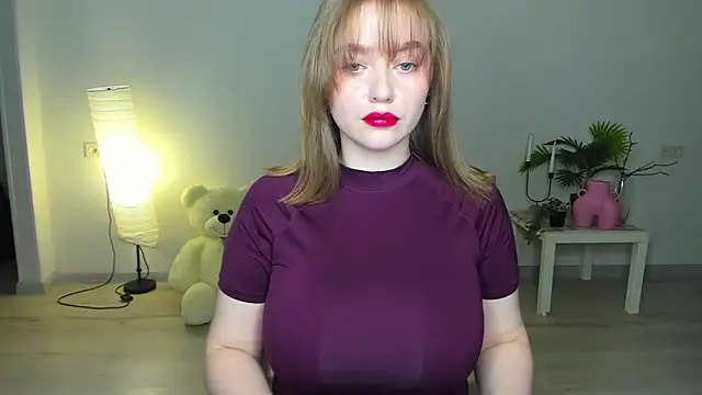 Snapshot of AidaPerry chatting on October 17, 3:47 pm AidaPerry online show from October 17, 3:47 pm
