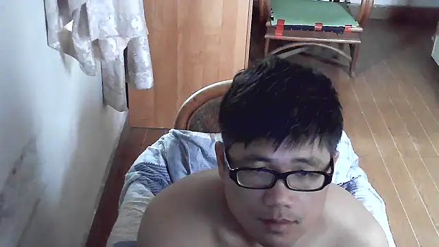 Snapshot of findagirlfriend chatting on March 15, 8:15 am findagirlfriend online show from March 15, 8:15 am