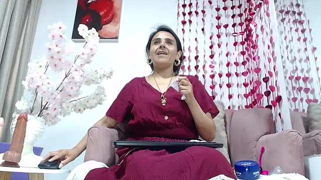  Marcela   online show from February 10, 12:29 pm