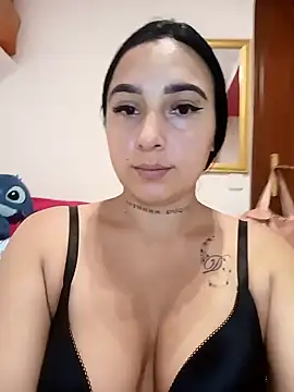 Juanamd1 online show from January 16, 8:33 am