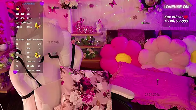 Miss SweetPeach online show from May 23, 8:24 pm