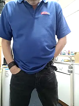 JulianJ50 online show from November 26, 8:15 am