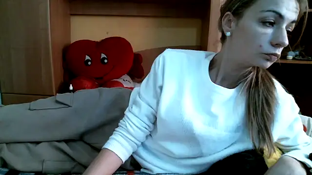 DennisXCaroll online show from January 4, 10:05 am