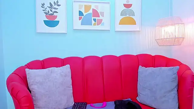 Nahiajhonson  online show from February 23, 12:48 pm