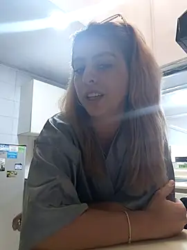 Nahiajhonson  online show from January 31, 7:11 pm