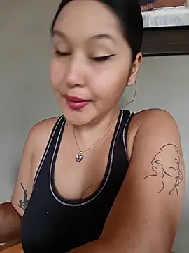 Snapshot of SamaraJay1 chatting on July 6, 3:03 pm SamaraJay1 online show from July 6, 3:03 pm