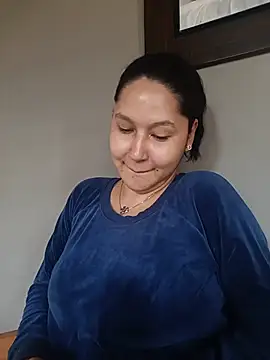 Snapshot of SamaraJay1 chatting on July 10, 2:52 pm SamaraJay1 online show from July 10, 2:52 pm