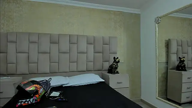 Snapshot of EmmaTorres_ chatting on February 10, 8:31 pm EmmaTorres online show from February 10, 8:31 pm