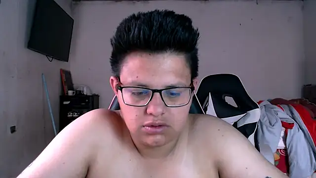 tatsumi nao online show from October 31, 3:57 pm