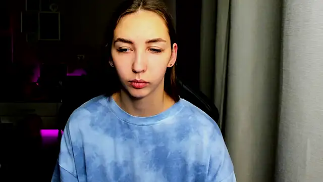 Sm0ly online show from October 20, 2:01 am