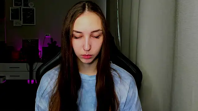Sm0ly online show from May 30, 3:47 am