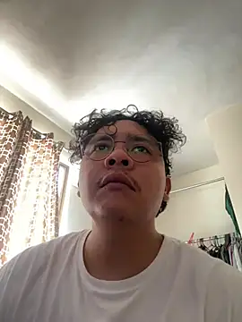 Parejasumisa27 online show from July 16, 9:32 pm