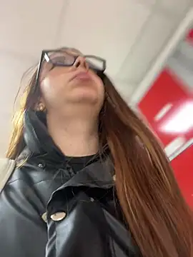 Cloew Marz online show from February 5, 2:26 pm