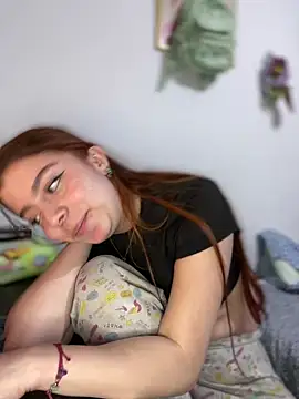 Cloew Marz online show from March 8, 1:39 am