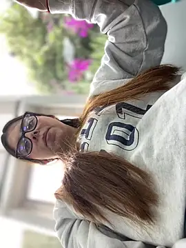 Cloew Marz online show from September 12, 1:33 pm