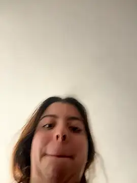 Snapshot of Cloew_Marz chatting on January 17, 5:49 pm Cloew Marz online show from January 17, 5:49 pm