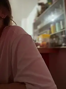 Snapshot of Cloew_Marz chatting on April 5, 2:25 pm Cloew Marz online show from April 5, 2:25 pm