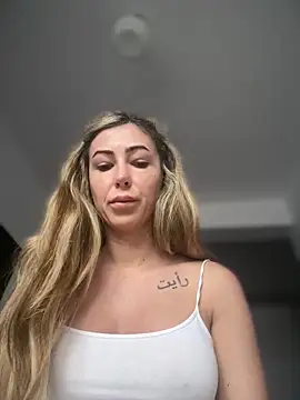 RaquelleDevon online show from February 11, 6:18 am