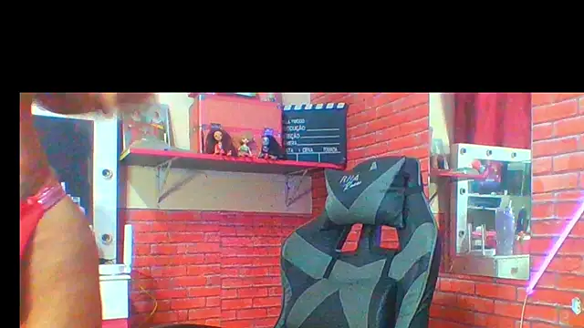 Snapshot of Transthifany chatting on October 10, 3:44 pm Transthifany online show from October 10, 3:44 pm