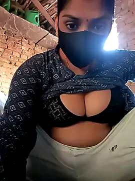 haymona online show from December 4, 6:44 am