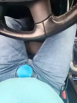 Policeman20742 online show from October 28, 6:10 pm