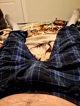 Policeman20742 online show from December 2, 7:14 am