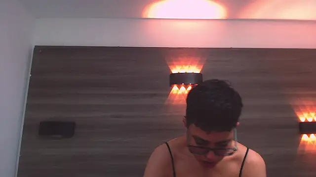 Cutie Shy  online show from February 11, 7:16 pm